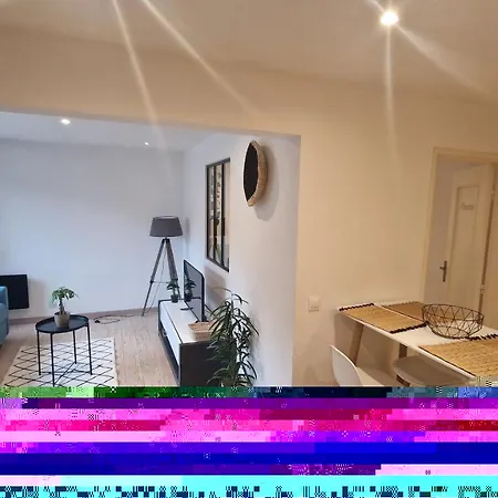 Charmante Maison Avec Cour Hotell